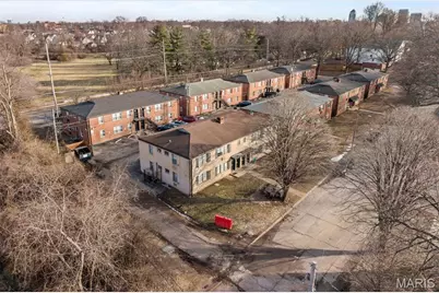 1000 Wild Cherry Lane, University City, MO 63130 - Photo 3