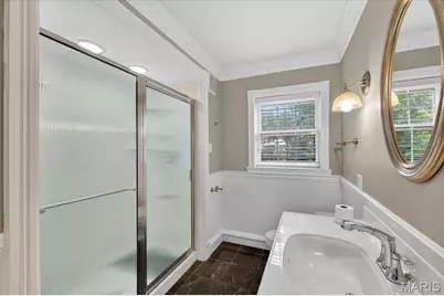 7225 Clayton Road, Saint Louis, MO 63117 - Photo 19