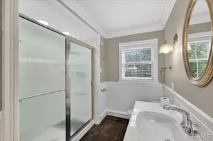 7225 Clayton Rd, Saint Louis, MO 63117 - Photo 19