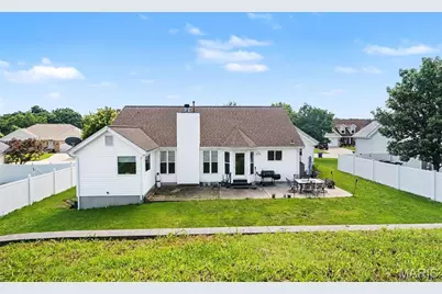 540 Crown Passage Drive, Saint Charles, MO 63303 - Photo 37