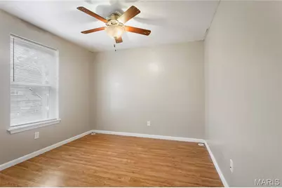 1024 Bates Street, Saint Louis, MO 63111 - Photo 19