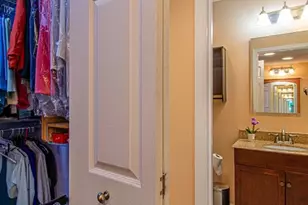 2025 Rurline Dr, Saint Louis, MO 63146 - Photo 41