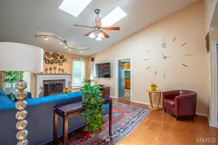 2025 Rurline Dr, Saint Louis, MO 63146 - Photo 23