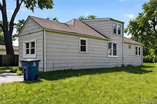 25 Barcelona Ave, Saint Louis, MO 63138 - Photo 31