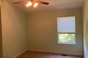 609 Meadowview Ct, Warrenton, MO 63383 - Photo 9