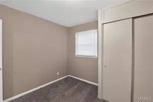1037 Forestwood Dr, Saint Louis, MO 63135 - Photo 23