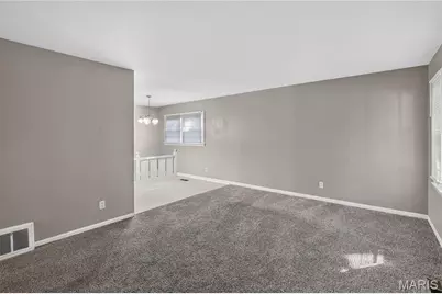 1037 Forestwood Drive, Saint Louis, MO 63135 - Photo 11