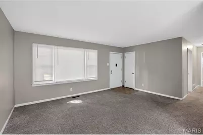 1037 Forestwood Drive, Saint Louis, MO 63135 - Photo 13