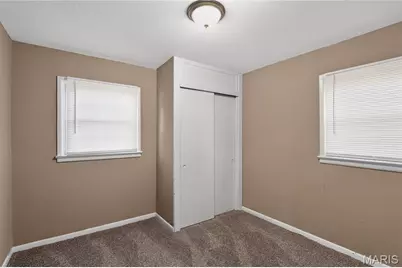 1037 Forestwood Drive, Saint Louis, MO 63135 - Photo 25