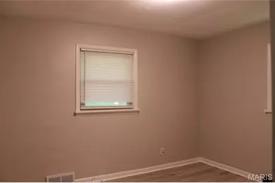 12170 McKelvey Road, Maryland Heights, MO 63043 - Photo 7
