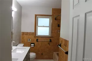 12170 McKelvey Rd, Maryland Heights, MO 63043 - Photo 5