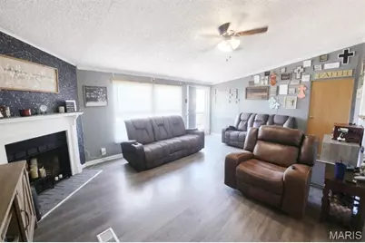 105 Mobile Manor Drive, Troy, MO 63379 - Photo 9