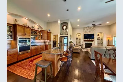 120 El Rancho Drive, Hannibal, MO 63401 - Photo 11