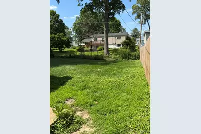 17 Saint Lawrence Drive, Ballwin, MO 63021 - Photo 33