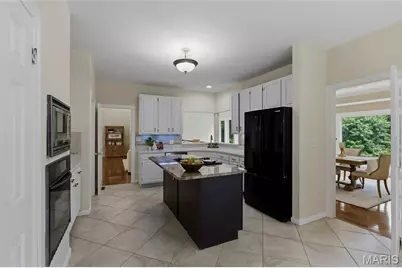 1600 Baxter Forest Ridge Court, Chesterfield, MO 63005 - Photo 7