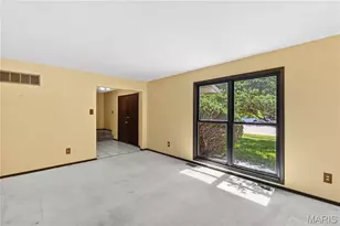 12787 Parkway Estates Dr, Saint Louis, MO 63146 - Photo 3