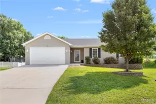 233 Whitetail Crossing Dr, Troy, MO 63379 - Photo 1
