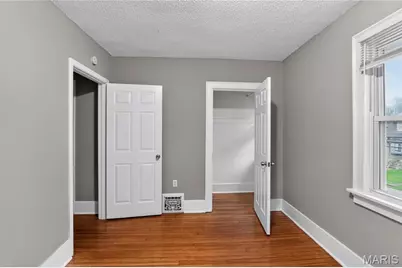 216 Harrison Avenue, Saint Louis, MO 63135 - Photo 13