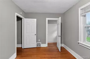 216 Harrison Ave, Saint Louis, MO 63135 - Photo 13