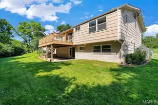 12917 Cedarledge Ct, Saint Louis, MO 63146 - Photo 33