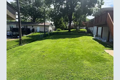 4657 Skyridge Court, Saint Louis, MO 63128 - Photo 5