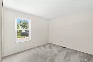 12190 Rain Hollow Ct, Maryland Heights, MO 63043 - Photo 11