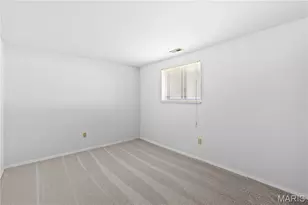 12190 Rain Hollow Ct, Maryland Heights, MO 63043 - Photo 17