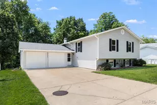12190 Rain Hollow Ct, Maryland Heights, MO 63043 - Photo 1