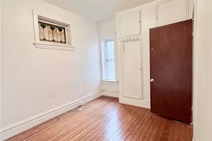 4176 Newport Ct, Saint Louis, MO 63116 - Photo 7