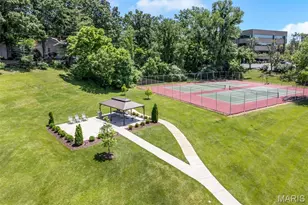 14300 Conway Meadows Ct, Chesterfield, MO 63017 - Photo 7