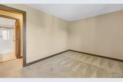 14300 Conway Meadows Court #303, Chesterfield, MO 63017 - Photo 47
