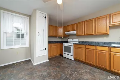 317 E 4th Street, Washington, MO 63090 - Photo 9