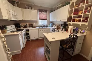 906 Georgia St, Louisiana, MO 63353 - Photo 9
