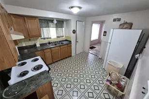 4317 Melba Ave, Saint Louis, MO 63121 - Photo 9