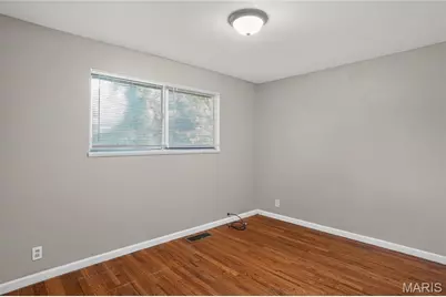 10226 Green Valley Drive, Saint Louis, MO 63136 - Photo 15