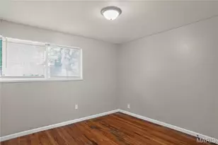 10226 Green Valley Dr, Saint Louis, MO 63136 - Photo 13