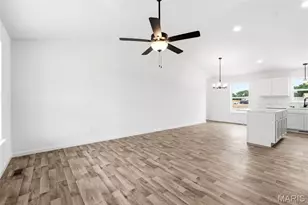1015 Samwise St, Wright City, MO 63390 - Photo 9