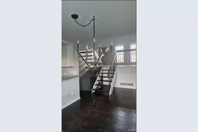 925 Morrison Avenue, Saint Louis, MO 63104 - Photo 3