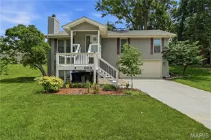 609 Lakewood Dr, Lake Saint Louis, MO 63367 - Photo 1