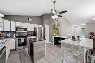 609 Lakewood Dr, Lake Saint Louis, MO 63367 - Photo 11