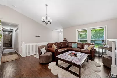 609 Lakewood Drive, Lake Saint Louis, MO 63367 - Photo 7