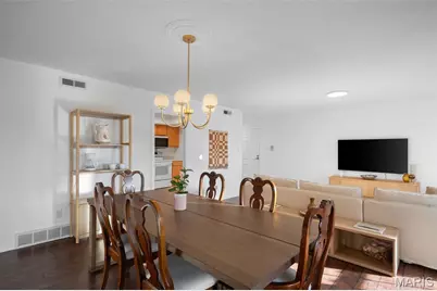 917 Claytonbrook Drive #3, Ballwin, MO 63011 - Photo 9