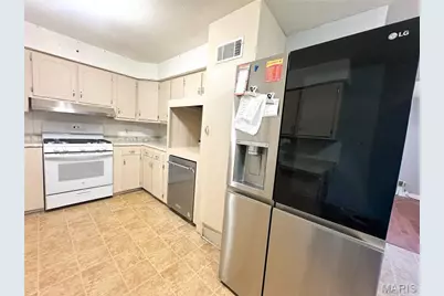 135 N Spruce Street, Bonne Terre, MO 63628 - Photo 7