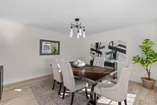 7264 Crystal Lake Ct, Saint Louis, MO 63129 - Photo 7