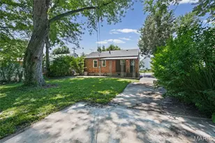 580 S New Florissant Rd, Florissant, MO 63031 - Photo 41