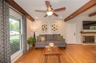 354 Greenbriar Ln, Ballwin, MO 63011 - Photo 5