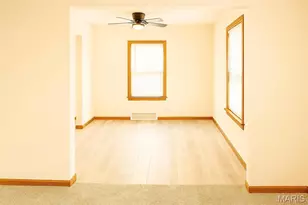 901 Fontaine Pl, Saint Louis, MO 63137 - Photo 7