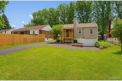 901 Fontaine Place, Saint Louis, MO 63137 - Photo 3