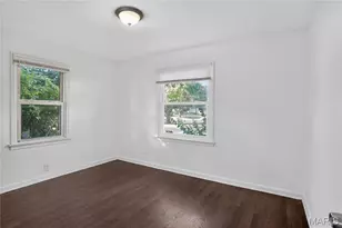 1107 Bakewell Dr, Saint Louis, MO 63137 - Photo 21