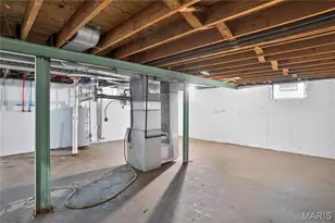 1107 Bakewell Dr, Saint Louis, MO 63137 - Photo 31